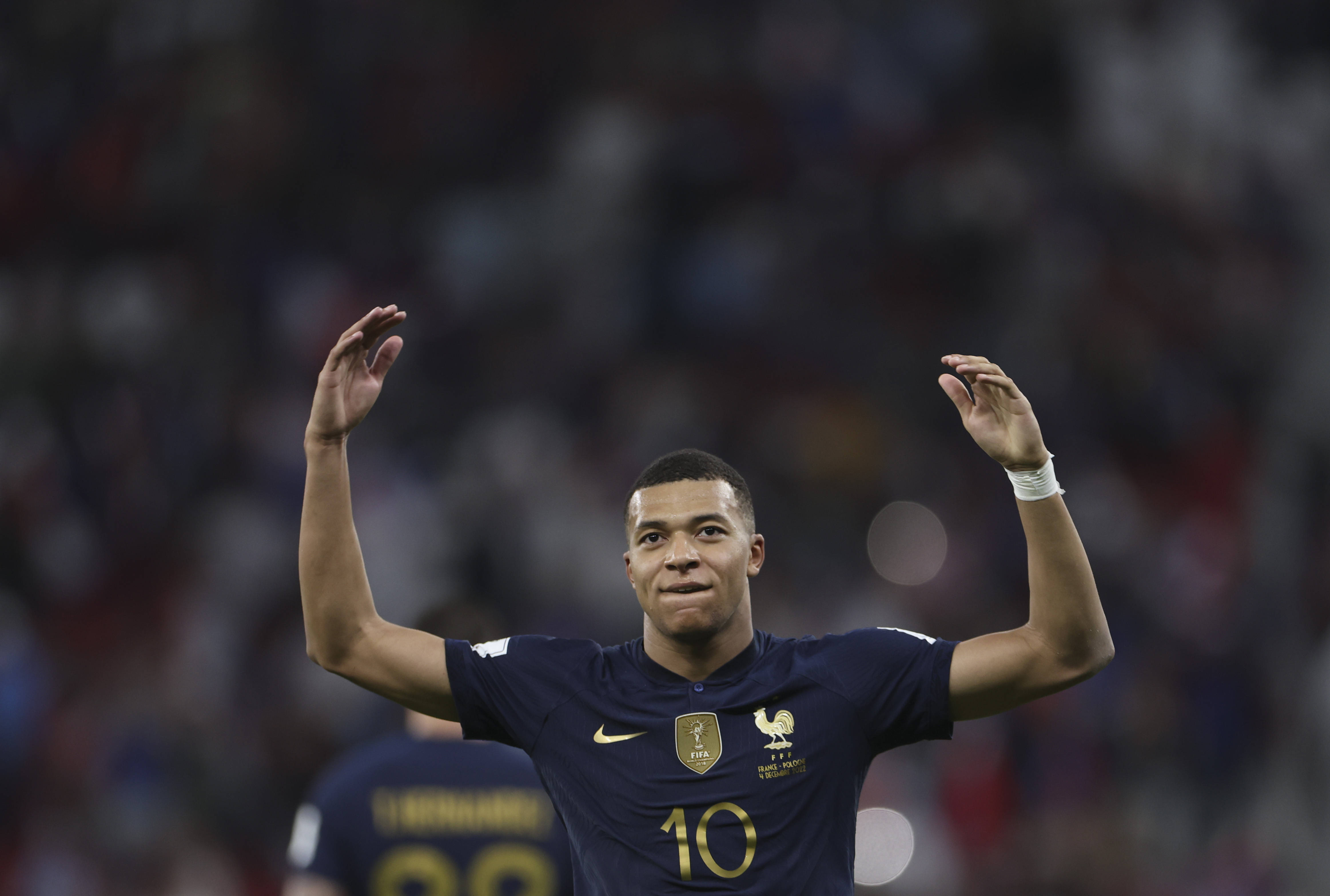 再在三威胁 再在三威胁