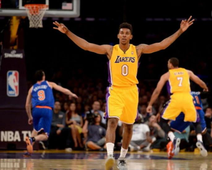 与队友的短 与队友的短